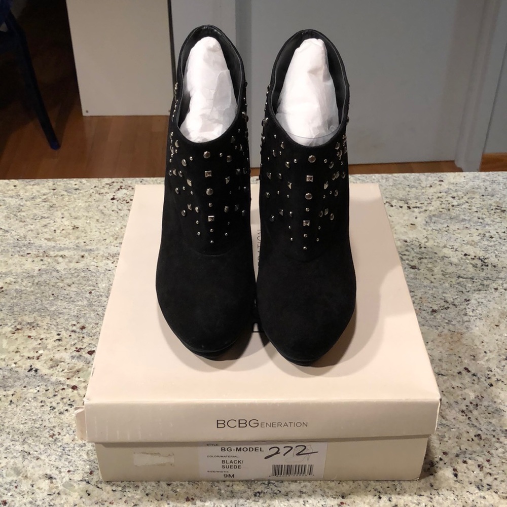 Bcbgeneration Model - image 2